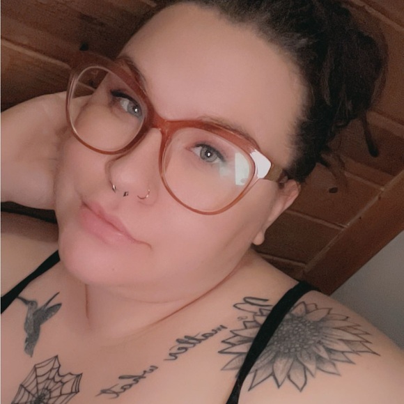 abigailsalsb715
